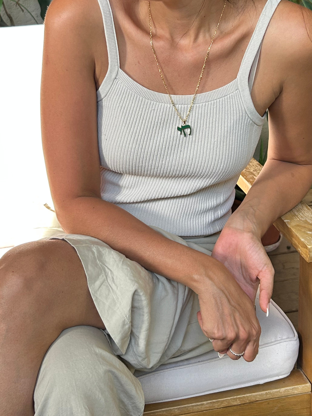CHAI pendant
